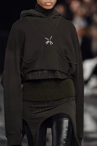 Look 21